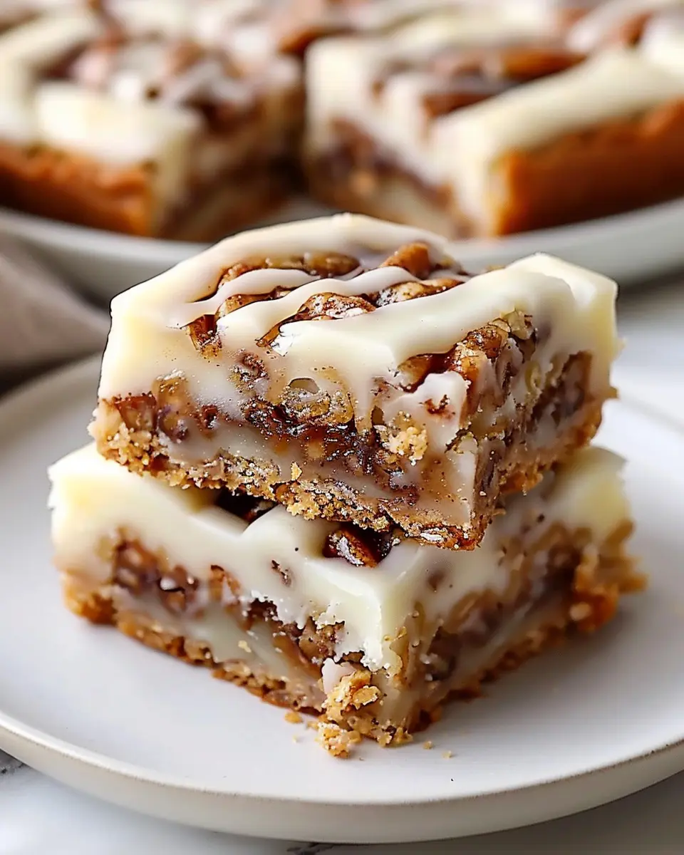 Cinnamon Roll Bliss Bars: Indulgent Treat for Cozy Mornings